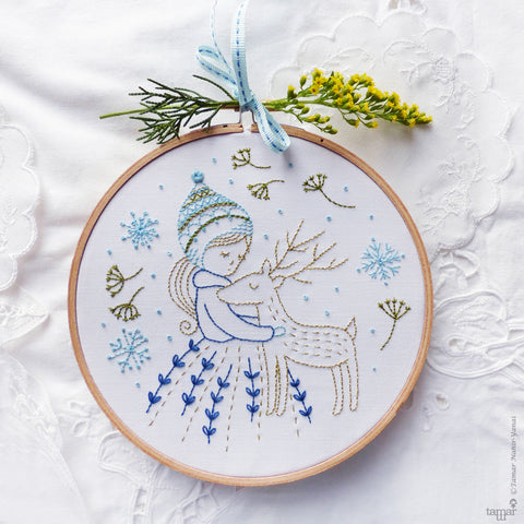 Golden Deer - 6" embroidery kit