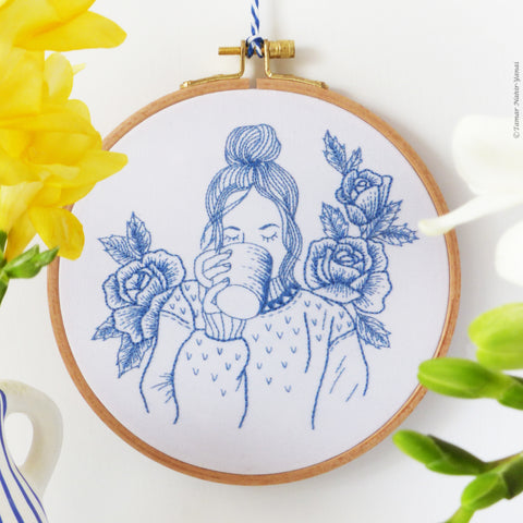 Circle of Flowers - 4 embroidery kit – Tamar Nahir-Yanai