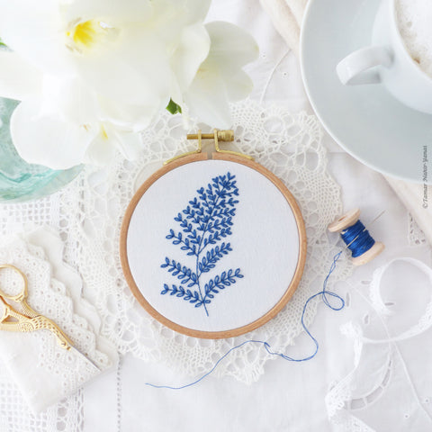 Blue Leaves - 4" embroidery kit